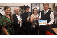 Winklmayr Franziska, Bgm. Günther Kellnreitner, Martin Schönlechner, Laura Katzensteiner, Obmann Hans-Peter Weiler Winklmayr Franziska, Bgm. Günther Kellnreitner, Martin Schönlechner, Laura Katzensteiner, Obmann Hans-Peter Weiler