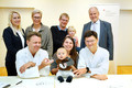 Ärzteteam, Eltern und der kleine Jan Ärzteteam, Eltern und der kleine Jan