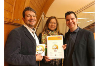 Andrea Staltner ist die erste Humanenergetikerin mit dem goldenen Qualitätssiegel. Andrea Staltner ist die erste Humanenergetikerin mit dem goldenen Qualitätssiegel.