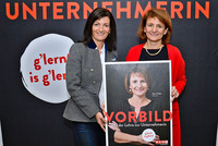 FidW-Landesvorsitzende Margit Angerlehner (l.), Rosa Huber FidW-Landesvorsitzende Margit Angerlehner (l.), Rosa Huber