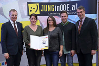 Verleihung der Auszeichnung "Junge Gemeinde 2019/20" für Taufkirchen an der Trattnach Verleihung der Auszeichnung "Junge Gemeinde 2019/20" für Taufkirchen an der Trattnach