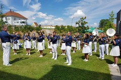 Spielmannszug Neumarkt gibt Balkonkonzert Spielmannszug Neumarkt gibt Balkonkonzert