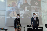 Geschäftsführerin Susanne Steckerl (Agentur für Standort und Wirtschaft Leonding) und Florian Gschwandtner widmeten sich Montagnachmittag mit hochkarätigen MitdenkerInnen der Schule von morgen. Geschäftsführerin Susanne Steckerl (Agentur für Standort und Wirtschaft Leonding) und Florian Gschwandtner widmeten sich Montagnachmittag mit hochkarätigen MitdenkerInnen der Schule von morgen.