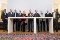 Frank Bauer, Thomas Märzinger, Andreas Pilsl, Walter Aichinger, Christine Haberlander, Thomas Stelzer, Georg Palmisano, Wolfgang Ziegler, Bernd Lamprecht, Tilman Königswieser Frank Bauer, Thomas Märzinger, Andreas Pilsl, Walter Aichinger, Christine Haberlander, Thomas Stelzer, Georg Palmisano, Wolfgang Ziegler, Bernd Lamprecht, Tilman Königswieser