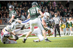 #44 Alexander Aigner mit einem schönem Tackle an #82 #44 Alexander Aigner mit einem schönem Tackle an #82