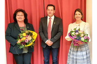 Bgm. a.D. Gabi Dittersdorfer, Bgm. Kurt Pawluk und Bezirkshauptfrau Mag. Elisabeth Leitner Bgm. a.D. Gabi Dittersdorfer, Bgm. Kurt Pawluk und Bezirkshauptfrau Mag. Elisabeth Leitner