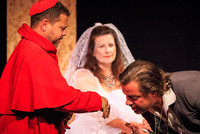 Felix Mitterers Mysterienspiel als großes Sommertheater am Kirchenplatz in Braunau Felix Mitterers Mysterienspiel als großes Sommertheater am Kirchenplatz in Braunau