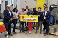 ÖAAB-Landesobfrau LH-Stv. Christine Haberlander mit WB-Bezirksobmann Klaus Aitzetmüller, den Landtagswahl-Kandidatinnen Doris Staudinger und Cornelia Pöttinger und Inzersdorfs Bürgermeister Bernhard Winkler-Ebner bei der Eis-Aktion in Betrieben in Inzersdorf. ÖAAB-Landesobfrau LH-Stv. Christine Haberlander mit WB-Bezirksobmann Klaus Aitzetmüller, den Landtagswahl-Kandidatinnen Doris Staudinger und Cornelia Pöttinger und Inzersdorfs Bürgermeister Bernhard Winkler-Ebner bei der Eis-Aktion in Betrieben in Inzersdorf.