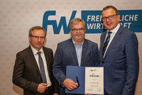 Freiheitliche Wirtschaft ehrte zwei Gewerbetreibende aus St. Georgen im Attergau Freiheitliche Wirtschaft ehrte zwei Gewerbetreibende aus St. Georgen im Attergau