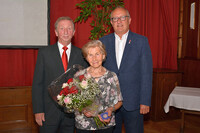 Marianne Steininger, Dr. Diter Goppold und ein weiterer Vertreter des RK Marianne Steininger, Dr. Diter Goppold und ein weiterer Vertreter des RK