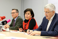 Bezirkshauptmann Dr. Paul Gruber, Landesrätin Birgit Gerstorfer, MBA, und Gemeindebundpräsident LAbg Hans Hingsamer. Bezirkshauptmann Dr. Paul Gruber, Landesrätin Birgit Gerstorfer, MBA, und Gemeindebundpräsident LAbg Hans Hingsamer.