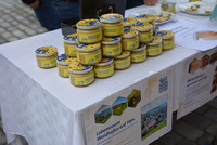 Frische Fische und süßes Gold für den guten Zweck in Waidhofen Frische Fische und süßes Gold für den guten Zweck in Waidhofen