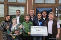 Scheckübergabe an Krebshilfe Scheckübergabe an Krebshilfe