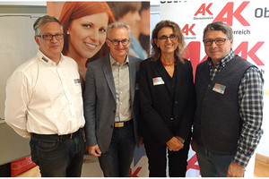 AK-Tagung Jugendnetzwerke in Ried mit der Stärkung ausgrenzungsgefährdeter Jugendlicher auseinander (v.l.n.r.): Michael Großbötzl (Malerei Großbötzl), Reinald Katzinger (Berufsschule Ried), Christa Wührer (Bildungsdirektion OÖ), Siegfried Wambacher