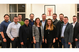 JVP-Bürgermeister mit JVP-Landesgeschäftsführer Fabio König (rechts) und JVP-Landesobfrau Abg.z.NR Claudia Plakolm (Mitte). JVP-Bürgermeister mit JVP-Landesgeschäftsführer Fabio König (rechts) und JVP-Landesobfrau Abg.z.NR Claudia Plakolm (Mitte).