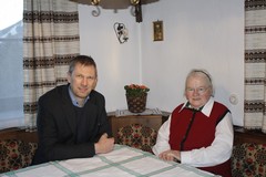 Frau Erna Katzensteiner und Vizebürgermeister Andreas Kaltenbrunner Frau Erna Katzensteiner und Vizebürgermeister Andreas Kaltenbrunner
