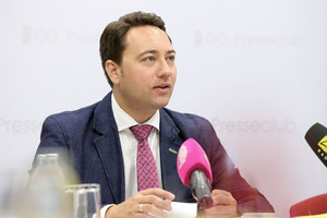Dr. Manfred Haimbuchner Dr. Manfred Haimbuchner