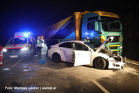 Einsatzkräfte an der Unfallstelle Einsatzkräfte an der Unfallstelle