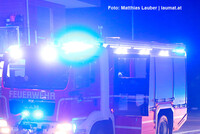 Feuerwehrfahrzeug - Symbolbild Feuerwehrfahrzeug - Symbolbild