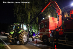 Bergung des verunfallten Traktors Bergung des verunfallten Traktors