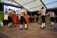 Die Volkstanzgruppe Alberndorf tanzte sich zu Gold & Tagessieg Die Volkstanzgruppe Alberndorf tanzte sich zu Gold & Tagessieg