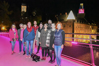 Waidhofen setzt ein Zeichen mit dem Pink Ribbon Waidhofen setzt ein Zeichen mit dem Pink Ribbon