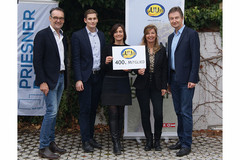 Die Priesner Bau GmbH ist der 400. Mitgliedsbetrieb im GUUTE Verein: v. l. Reinhard Stadler, BMST. Ing. Matthias Schütz (Geschäftsführer) Mag. Silvia Priesner, Ulrike Oßberger, Franz Tauber. Die Priesner Bau GmbH ist der 400. Mitgliedsbetrieb im GUUTE Verein: v. l. Reinhard Stadler, BMST. Ing. Matthias Schütz (Geschäftsführer) Mag. Silvia Priesner, Ulrike Oßberger, Franz Tauber.