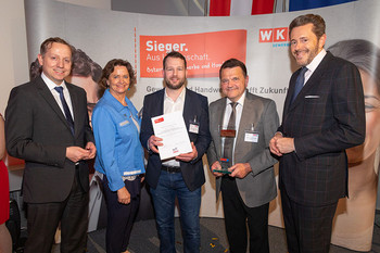 Preisverleihung durch WKÖ-Präsident Harals Mahrer Preisverleihung durch WKÖ-Präsident Harals Mahrer