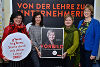 Dietlinde Wegerer, stv. FidW-Bezirksvorsitzende, Margit Angerlehner, Sabine Greinöcker, FidW-Bezirksvorsitzende Karin Aigner (v. l.) Dietlinde Wegerer, stv. FidW-Bezirksvorsitzende, Margit Angerlehner, Sabine Greinöcker, FidW-Bezirksvorsitzende Karin Aigner (v. l.)