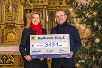 Spendenübergabe nach Benefizkonzert des CHORUS CON ANIMA Spendenübergabe nach Benefizkonzert des CHORUS CON ANIMA