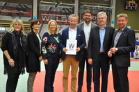 Vizebürgermeisterin Silvia Huber, Stadträtin Margarete Josseck-Herdt, Vizebürgermeisterin Christa Raggl-Mühlberger, Ing. Ernst Faber, Stadtrat Peter Lehner, Landtagsabgeordneter Gemeinderat Dr. Peter Csar und Vizebürgermeister Gerhard Kroiß Vizebürgermeisterin Silvia Huber, Stadträtin Margarete Josseck-Herdt, Vizebürgermeisterin Christa Raggl-Mühlberger, Ing. Ernst Faber, Stadtrat Peter Lehner, Landtagsabgeordneter Gemeinderat Dr. Peter Csar und Vizebürgermeister Gerhard Kroiß