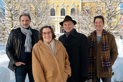 Stefan Jürgens, Hertha Schell, Bernd Birkhahn und Andreas Kiendl im verschneiten Bad Ischl Stefan Jürgens, Hertha Schell, Bernd Birkhahn und Andreas Kiendl im verschneiten Bad Ischl