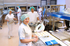 Das Team der AEMP (Aufbereitungseinheit für Medizinprodukte) Das Team der AEMP (Aufbereitungseinheit für Medizinprodukte)