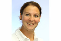 Dr. Verena Lu?thje, Fachärztin fu?r Unfallchirurgie im Klinikum Rohrbach. Dr. Verena Lu?thje, Fachärztin fu?r Unfallchirurgie im Klinikum Rohrbach.