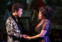 Vincent Schirrmacher und Miriam Portmann in „Kaiserin Josephine“ Vincent Schirrmacher und Miriam Portmann in „Kaiserin Josephine“