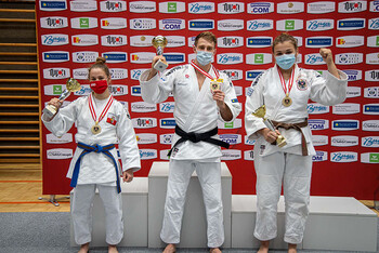 vl. Carina Klaus-Sternwieser, Lukas Reiter und Maria Höllwart vl. Carina Klaus-Sternwieser, Lukas Reiter und Maria Höllwart