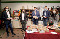 Lambacher Marktplatzl als kreativer Ersatz für Adventmärkte Lambacher Marktplatzl als kreativer Ersatz für Adventmärkte