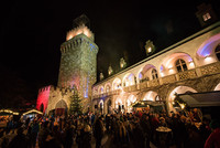 Flammende Lichterweihnacht 2019 im Schloss Rothschild Flammende Lichterweihnacht 2019 im Schloss Rothschild
