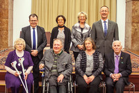 Vorne (v.l.): Ingrid Wiesbauer, Josef Lang, Karin Kerschberger, Albert Kerschbaumsteiner Vorne (v.l.): Ingrid Wiesbauer, Josef Lang, Karin Kerschberger, Albert Kerschbaumsteiner