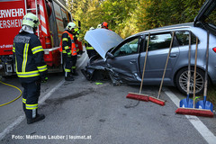 Feuerwehr an der Unfallstelle Feuerwehr an der Unfallstelle