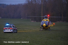 Notarzthubschrauber am Einsatzort Notarzthubschrauber am Einsatzort