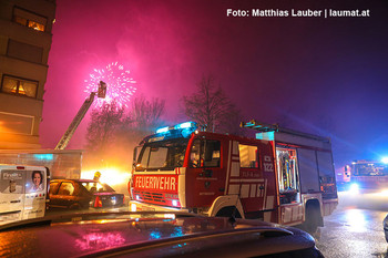 Feuerwehr am Einsatzort Feuerwehr am Einsatzort