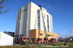 Feuerwehren am Einsatzort Feuerwehren am Einsatzort