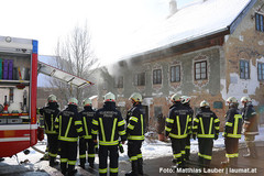 Feuerwehr am Brandort Feuerwehr am Brandort