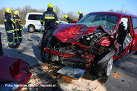 Bergung der Unfallfahrzeuge Bergung der Unfallfahrzeuge