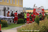 Einsatzkräfte an der Unglücksstätte Einsatzkräfte an der Unglücksstätte