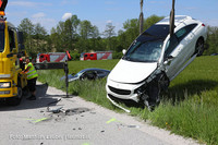 Bergung der Unfallfahrzeuge Bergung der Unfallfahrzeuge