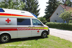 Rettungsfahrzeug am Brandort Rettungsfahrzeug am Brandort