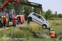 Bergung eines der Unfallfahrzeuge Bergung eines der Unfallfahrzeuge