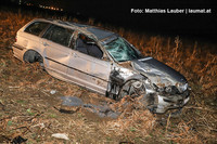 Unfallfahrzeug vor der Bergung Unfallfahrzeug vor der Bergung